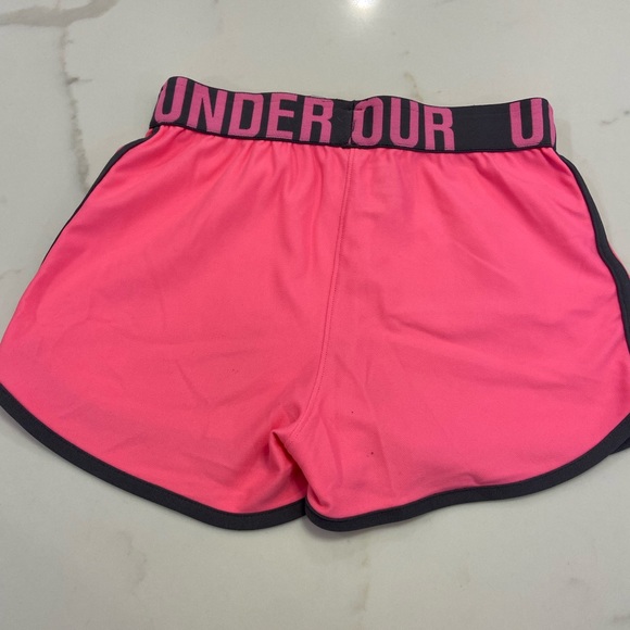 Youth girls under armour shorts girls medium - Picture 6 of 6